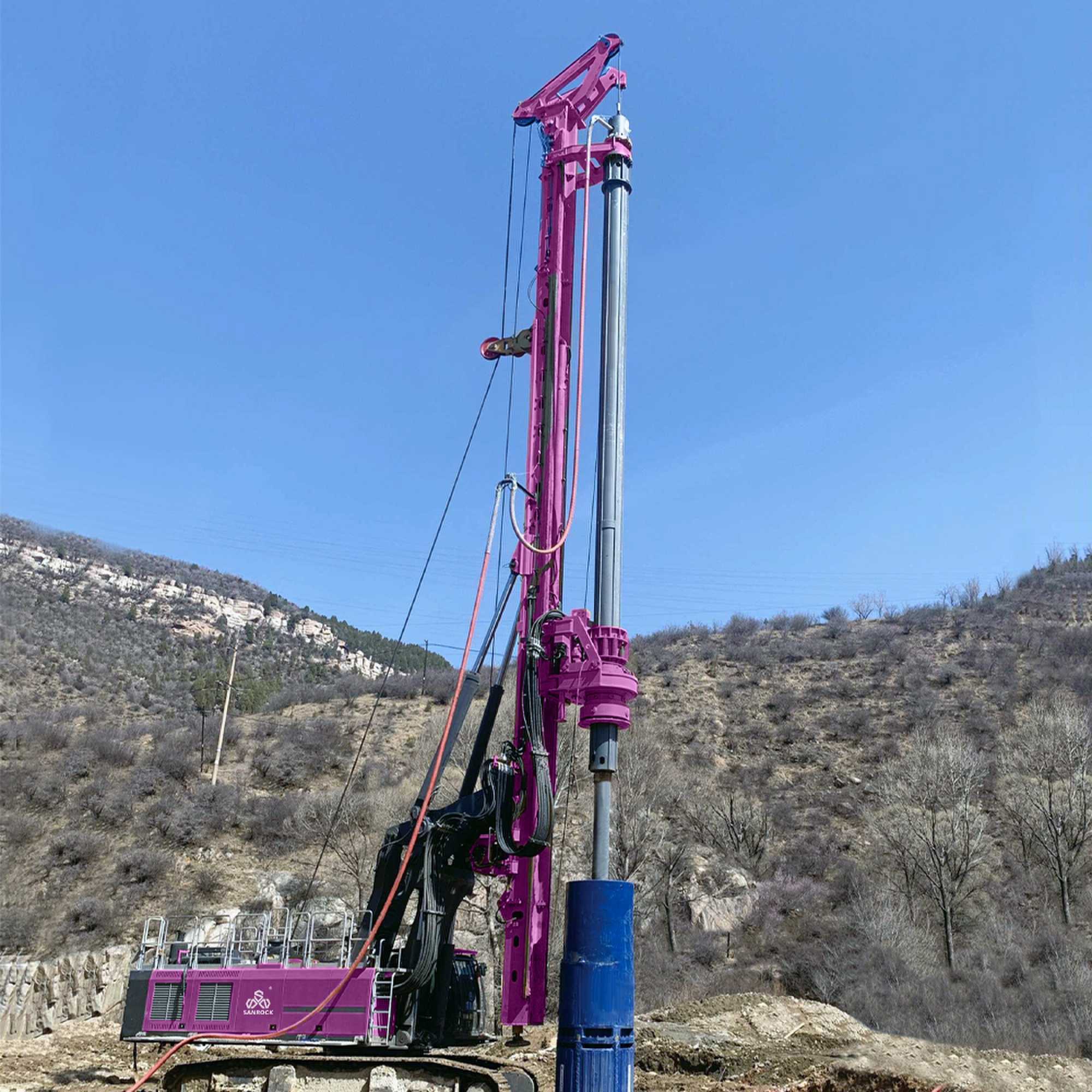 Rotary Drilling Rig With Air Compressor